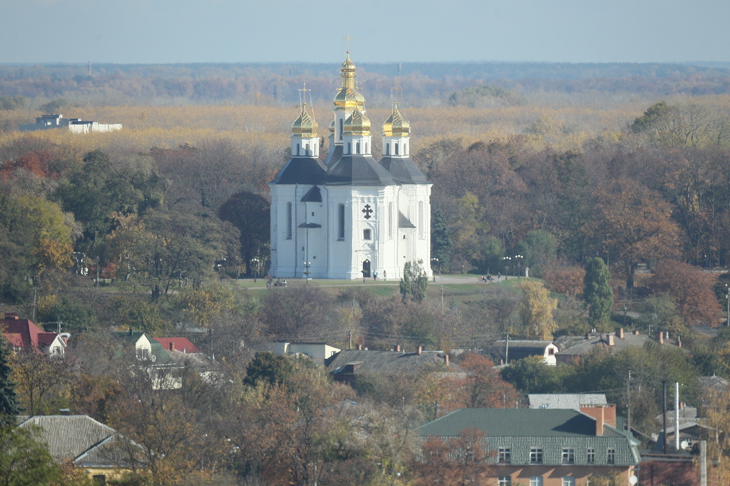 Віртуальна прогулянка: погляд на Чернігів із дзвіниці Троїцького собору (Фото)