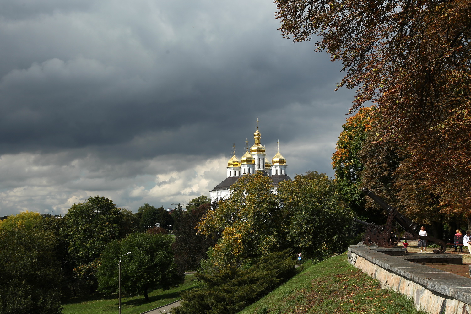 Чернигов. Чернигов град Украина. Чернигов панорама. Природа город Чернигов. Пейзажи города Чернигова.