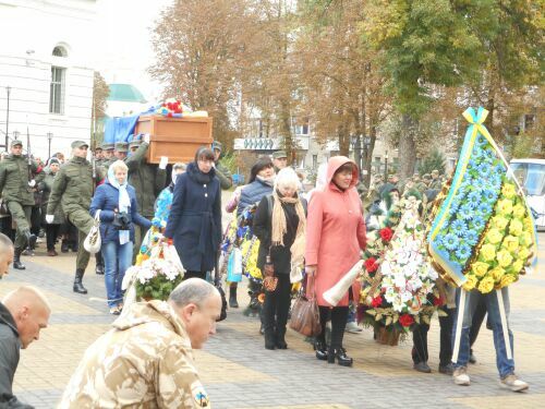На Чернігівщині поховали загиблого в АТО бійця  (Фото)