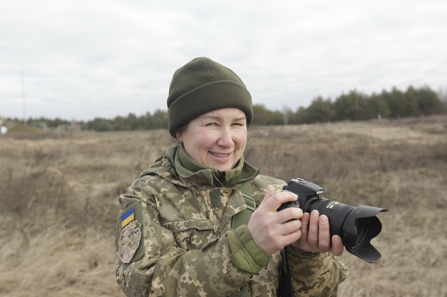 Женщины в украинской армии. ВСУ Украины женщины. Украина женщины военнообязанные. Украинские женщины военнообязанные.