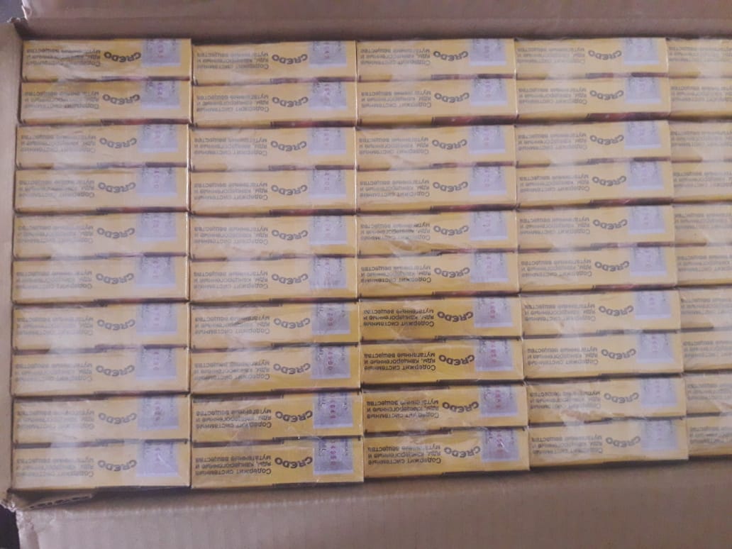 На чернігівському кордоні затримали велетенську партію контрабандних цигарок (Фото)