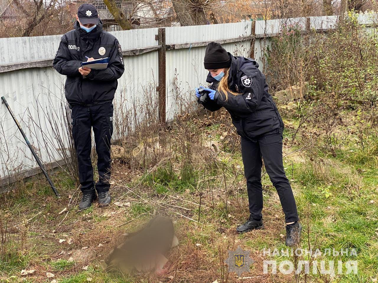 На Чернігівщині пенсіонер застрелив собаку своєї сусідки (Фото)